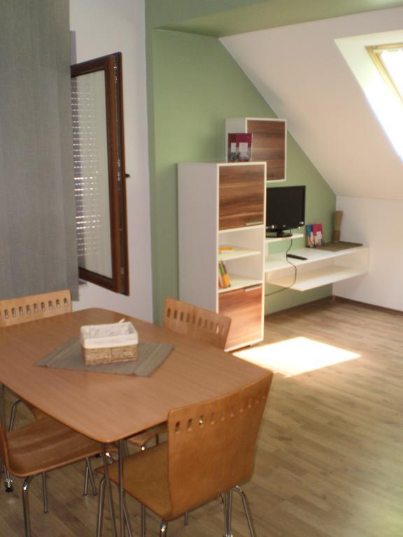 Apartments Petar Pan Krapinske Toplice Quarto foto